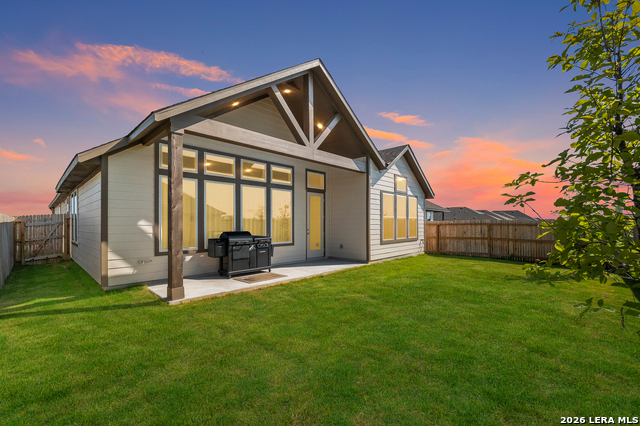 283 Red Arrow Property Photo 34