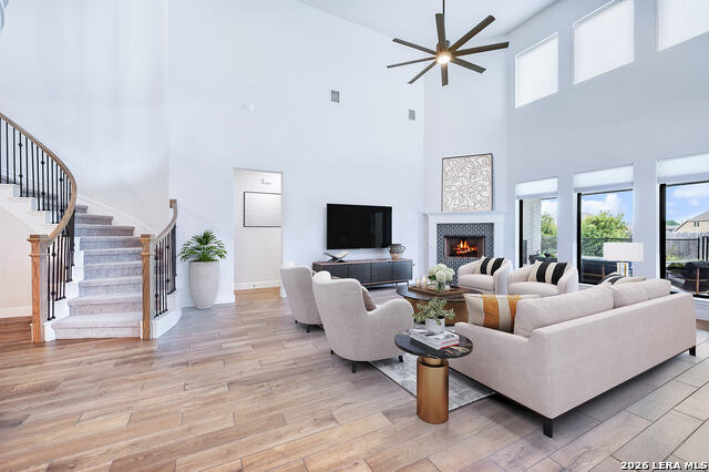 30137 Valley Run Property Photo 6