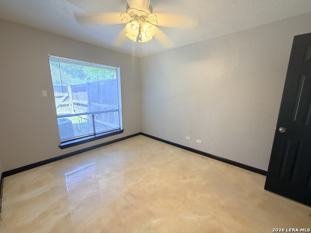 211 Natalen Property Photo 5