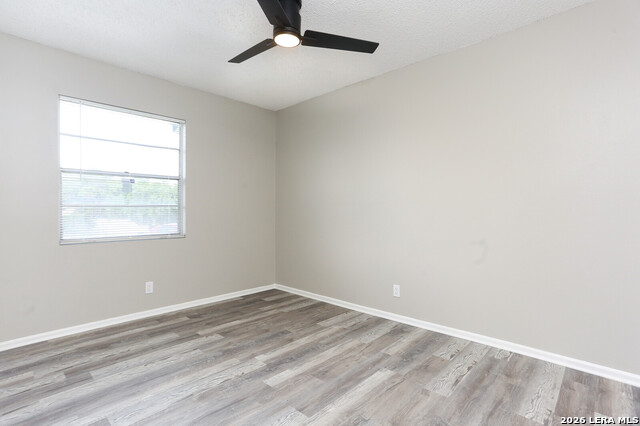 7306 Glen Hart Property Photo 21