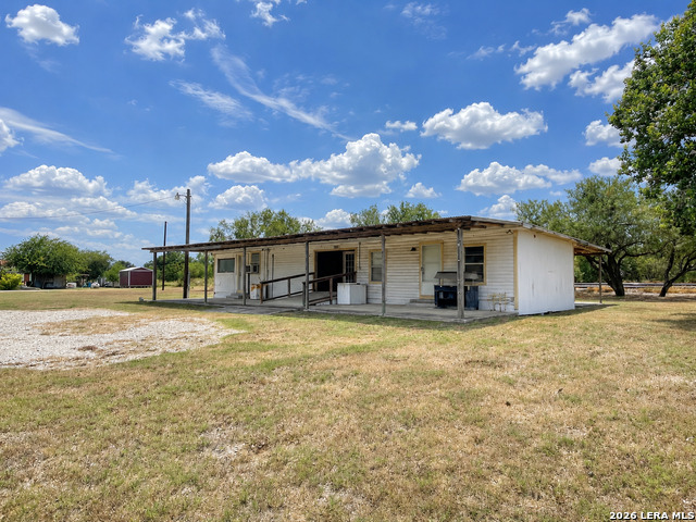 3110 Commerce St Property Photo 2