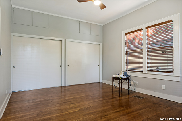 120 W Craig Pl Property Photo 15