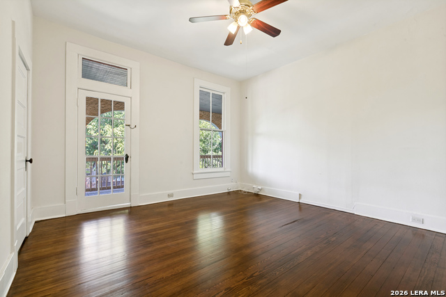 120 W Craig Pl Property Photo 18