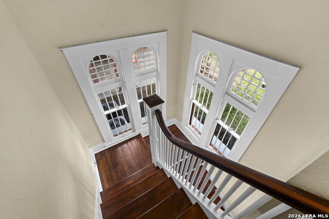 120 W Craig Pl Property Photo 27