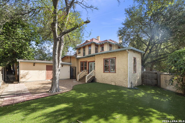 120 W Craig Pl Property Photo 41