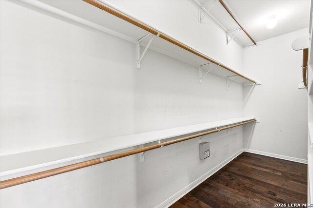2516 Grove Park Property Photo 22