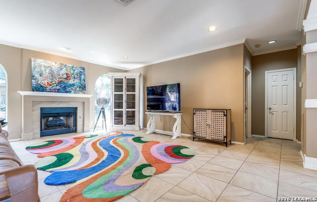 522 Chardonnet Property Photo 2