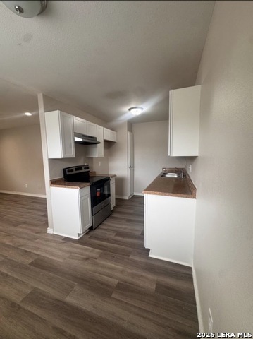 7110 Glen Ter Property Photo 8