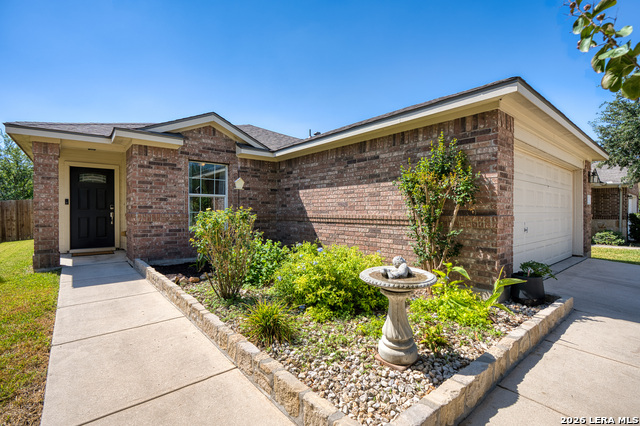301 Brahma Way Property Photo 4