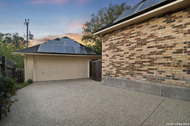 1218 Summit Crk Property Photo 4