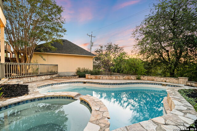 1218 Summit Crk Property Photo 49