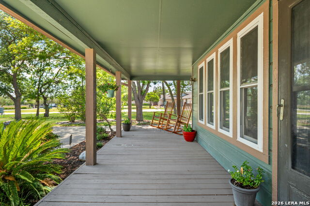 1033 E Live Oak Property Photo 12