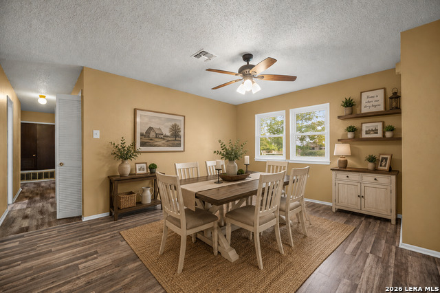 1033 E Live Oak Property Photo 20