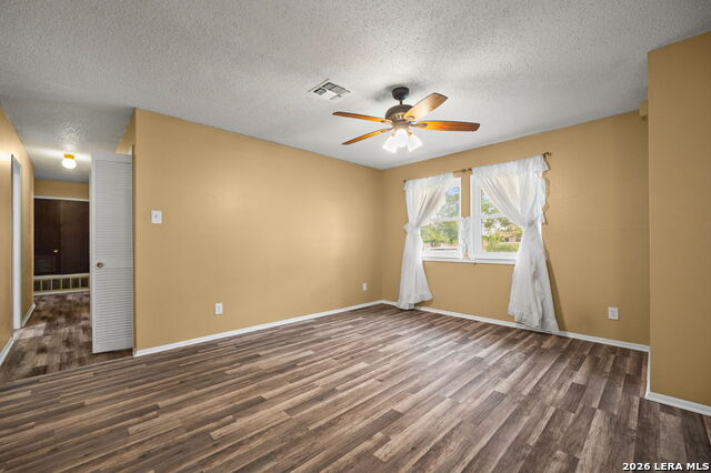1033 E Live Oak Property Photo 21