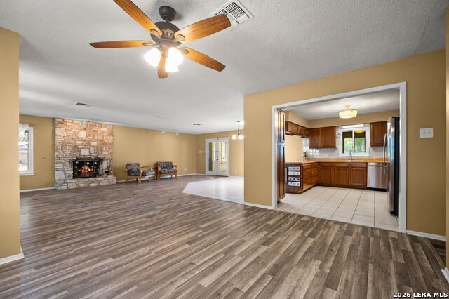 1033 E Live Oak Property Photo 22