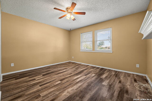 1033 E Live Oak Property Photo 32