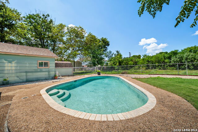 1033 E Live Oak Property Photo 53