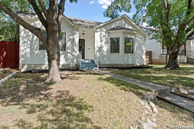 16223 Deer Pass Property Photo 2