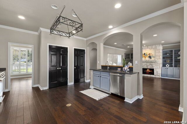 1655 Hawks Tree Ln Property Photo 14