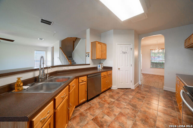 12107 Redbud Leaf Property Photo 9