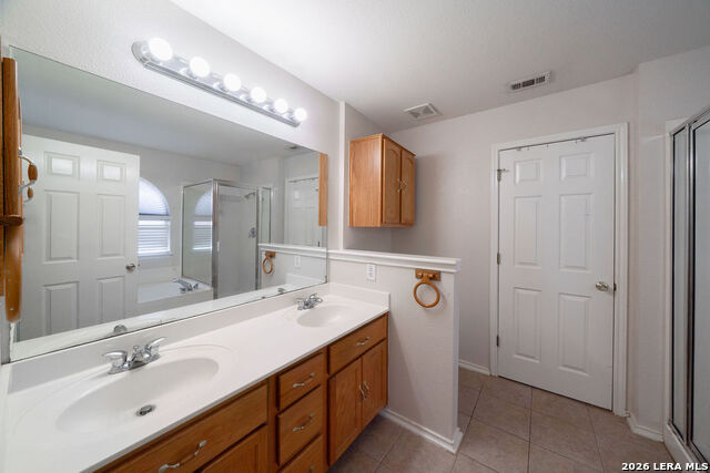 12107 Redbud Leaf Property Photo 17