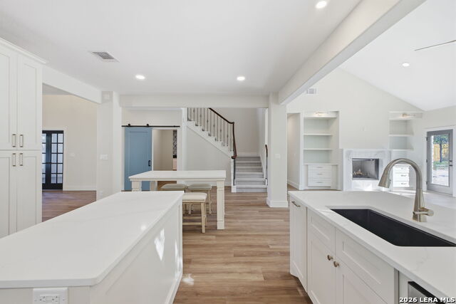 3011 River Way Property Photo 4