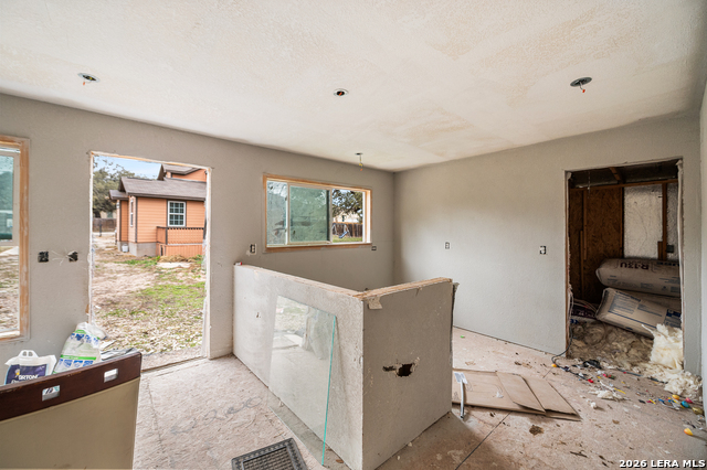 22914 Skila Dr Property Photo 29