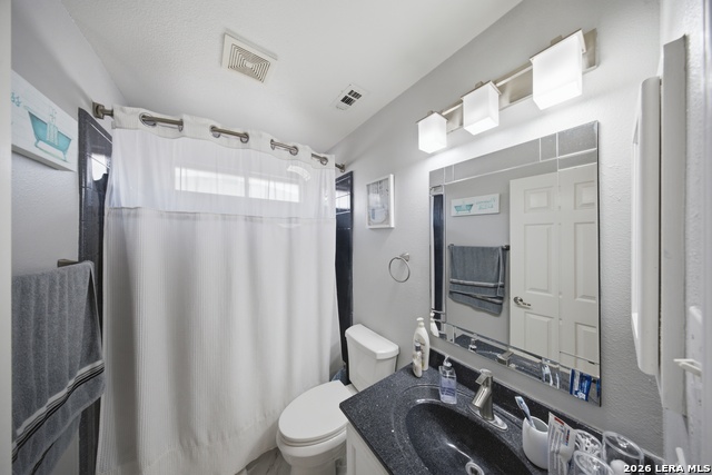 9007 Lilac Hl Property Photo 32