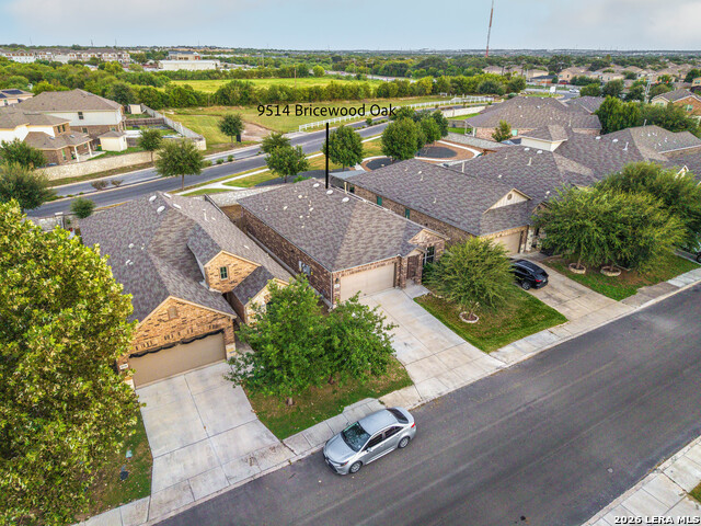 9514 Bricewood Oak Property Photo 15