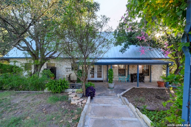 100 Big Creek Rd Property Photo 4