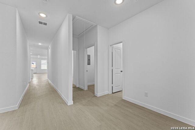 1320 Apron Trl Property Photo 3