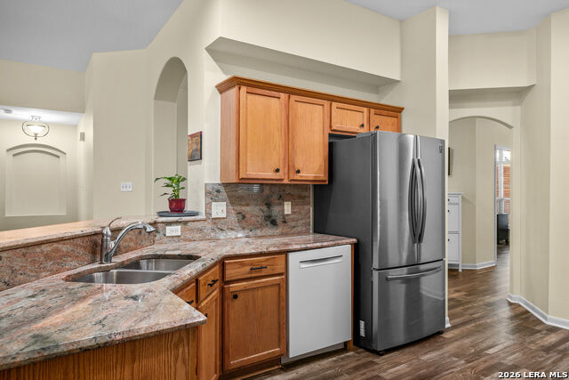 8307 La Fleur Property Photo 10