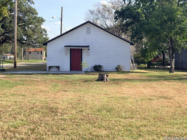 539 Waco St Property Photo 2