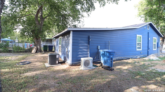 2735 Pecan Valley Dr Property Photo 33