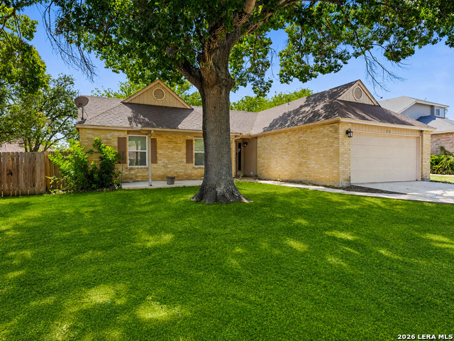2721 Cedar Ln Property Photo 4