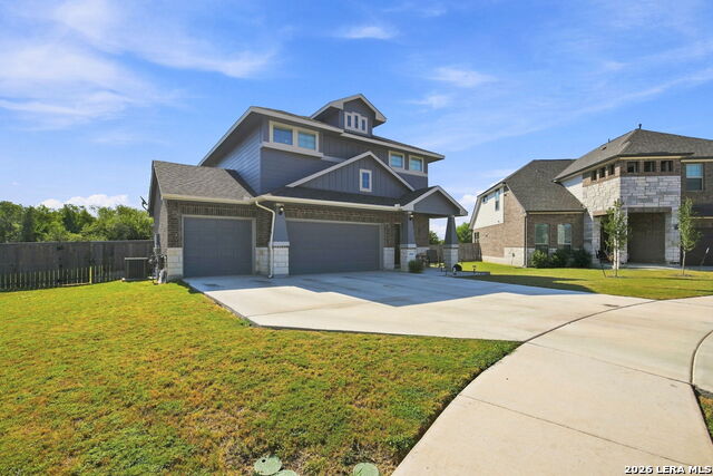 4902 Village Park Property Photo 2