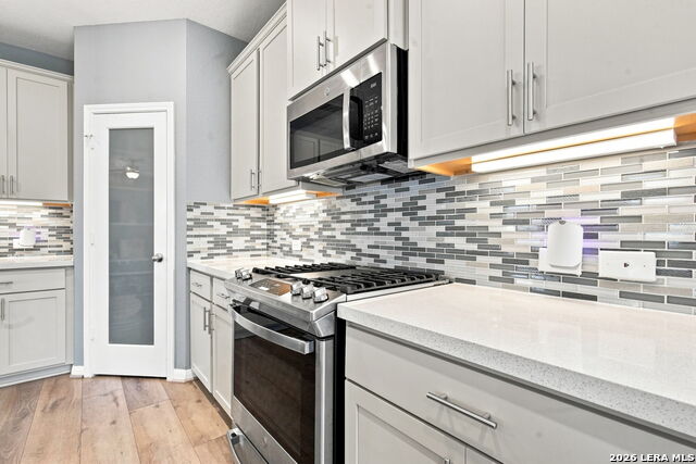 4902 Village Park Property Photo 10