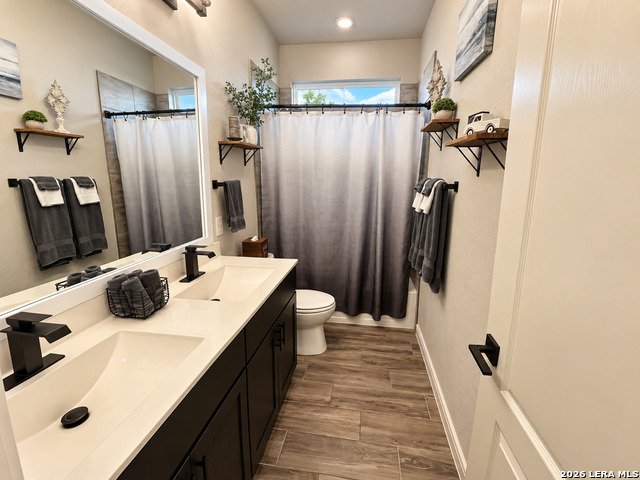 13929 Westbury Fls Property Photo 17