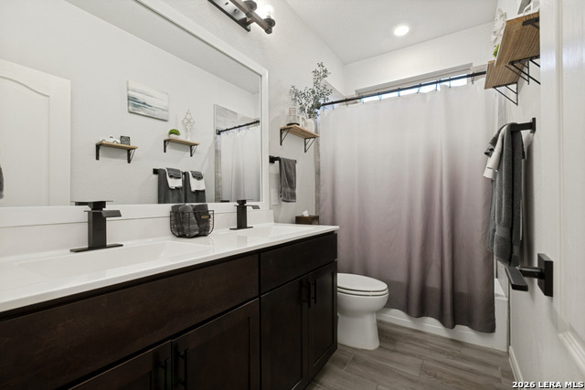 13929 Westbury Fls Property Photo 19