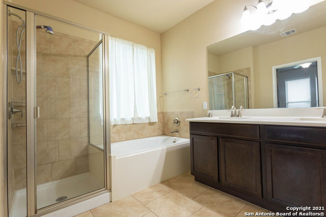 13803 Cohan Way Property Photo 27