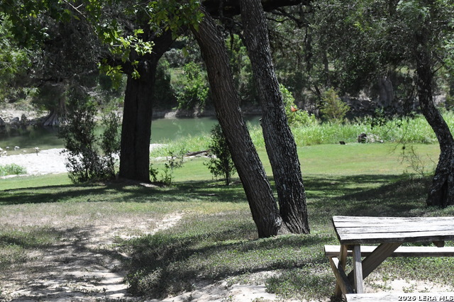 291 Serenity Pass Property Photo 23