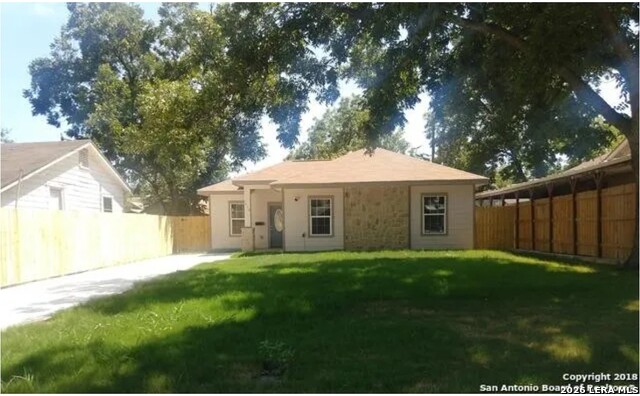 1418 W Hollywood Property Photo 2
