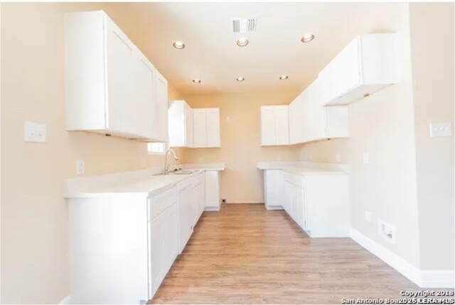 1418 W Hollywood Property Photo 4
