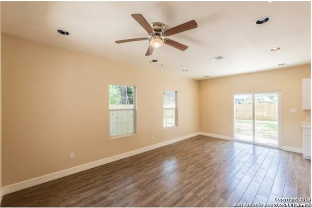 1418 W Hollywood Property Photo 7