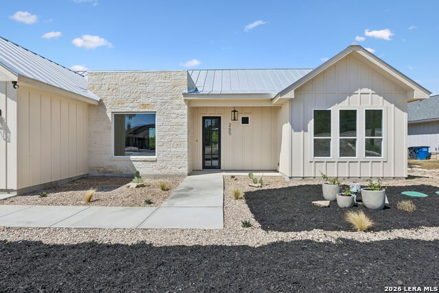 265 Magnolia Mdw Property Photo 2