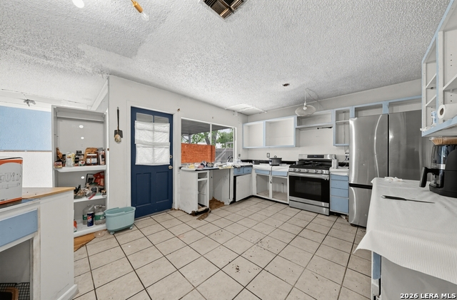 6626 Spring Haven St Property Photo 10