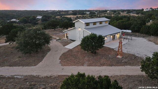 103 Bluffview Cir Property Photo 3