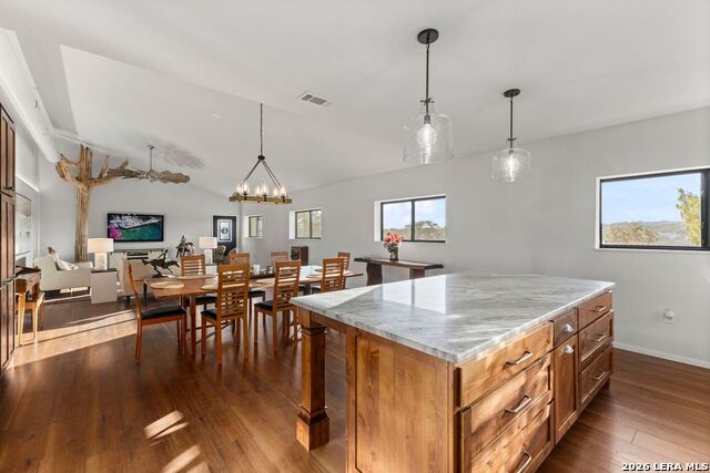 103 Bluffview Cir Property Photo 18
