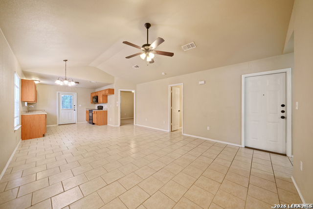 280 Rosalie Dr Property Photo 5