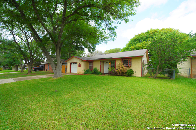 221 Judith Ann Dr Property Photo 4